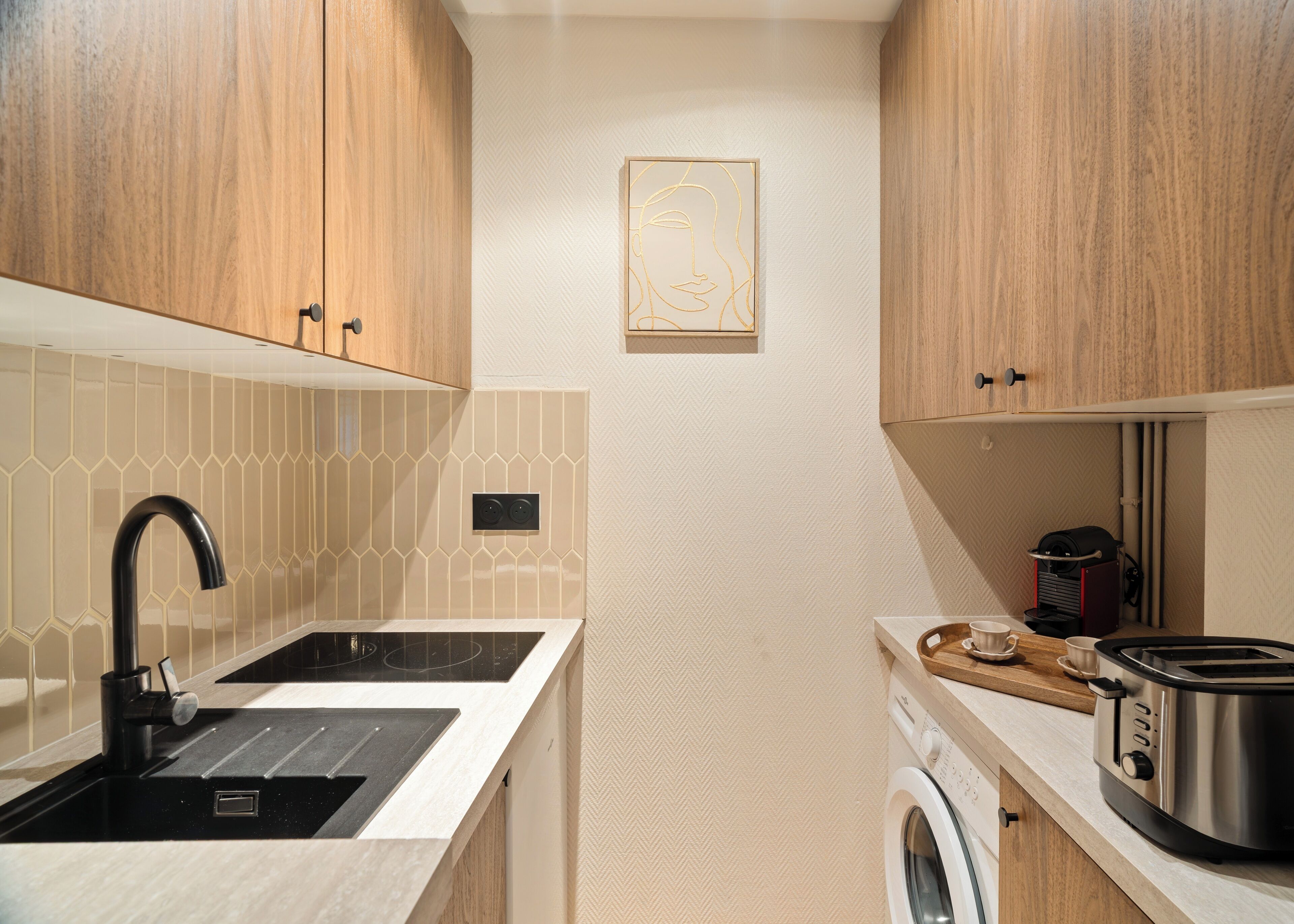 Machine à expresso, bouilloire électrique