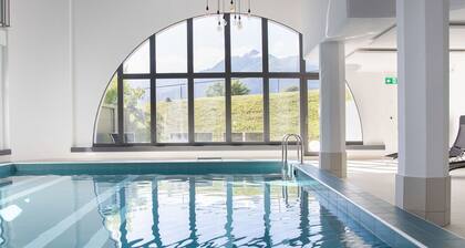 Nice apartment for 4 people with WIFI, pool, TV, patio and panoramic view
