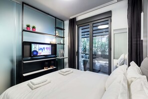 1 slaapkamer, een strijkplank/strijkijzer, wifi, beddengoed
