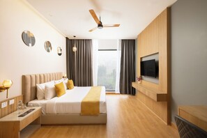 Premium Room, City View | City view