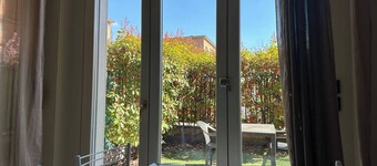 Relaxation in the Garden - Private Studio