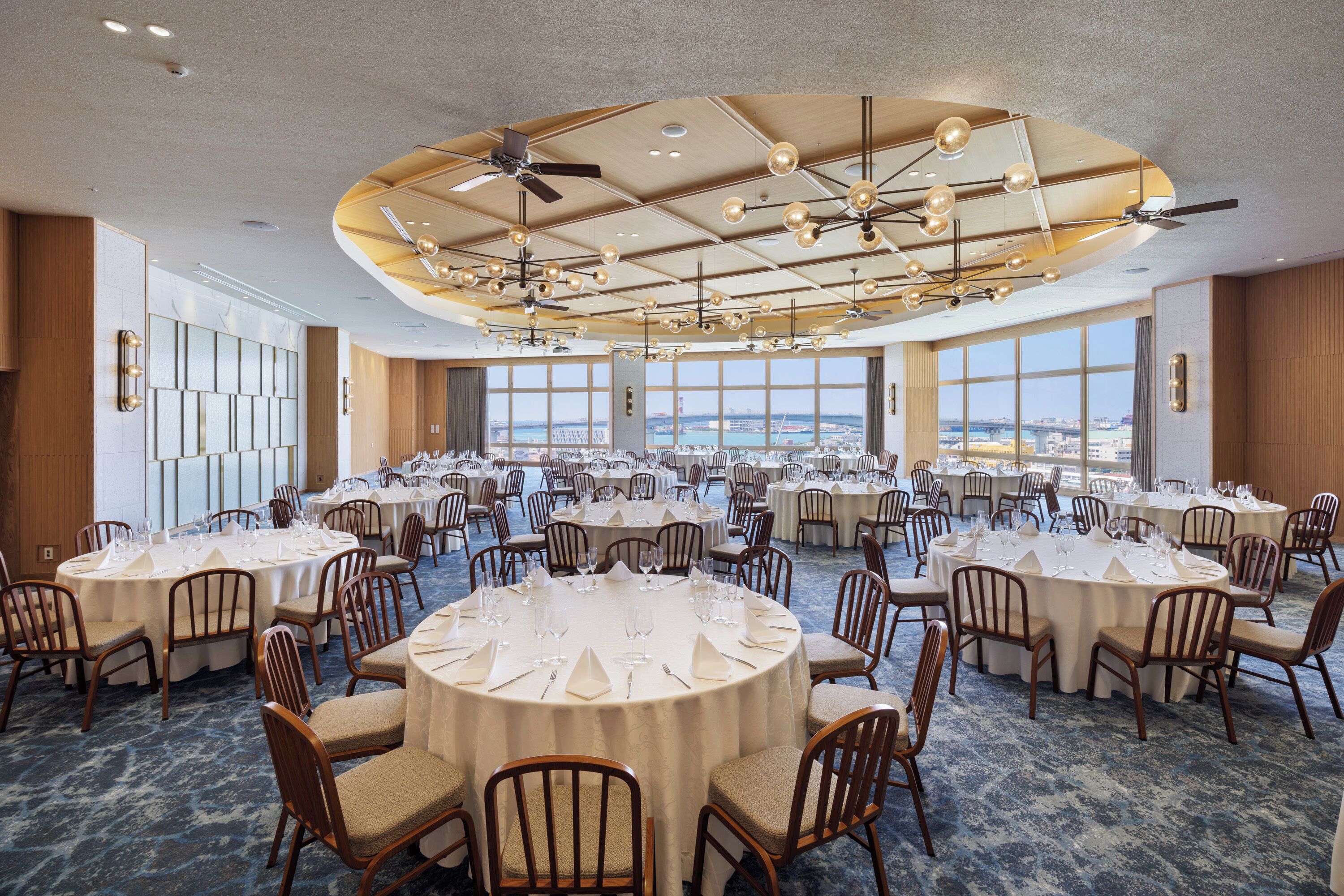 Banquet hall
