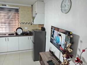 Microondas, placa de cocina