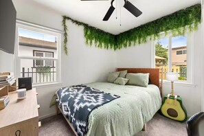 2 chambres, bureau, fer et planche à repasser, Wi-Fi gratuit