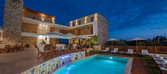 Dandelion Suites