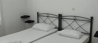 NAOUSSA HOME PAROS ALL INN