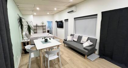 Chic & Relaxing Queenstown Stay