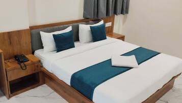 Superior Double Room, City View | Free WiFi