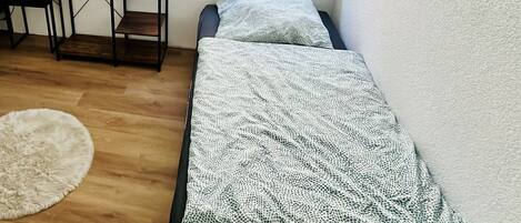 3 Schlafzimmer, Bügeleisen/Bügelbrett, WLAN, Bettwäsche