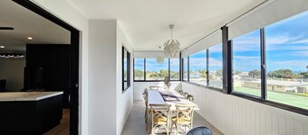 6TWENTYTWO - Where contemporary meets the beach.