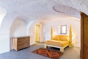 Superior Apartment, Patio, Pool View | 2 bedrooms