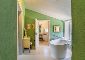 Apartment, Garden View | Bathroom