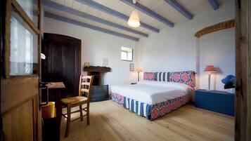 Apartment, Balkon, Gartenblick