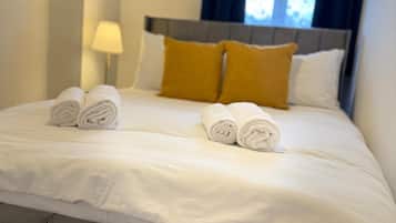 3 bedrooms, free WiFi, bed sheets