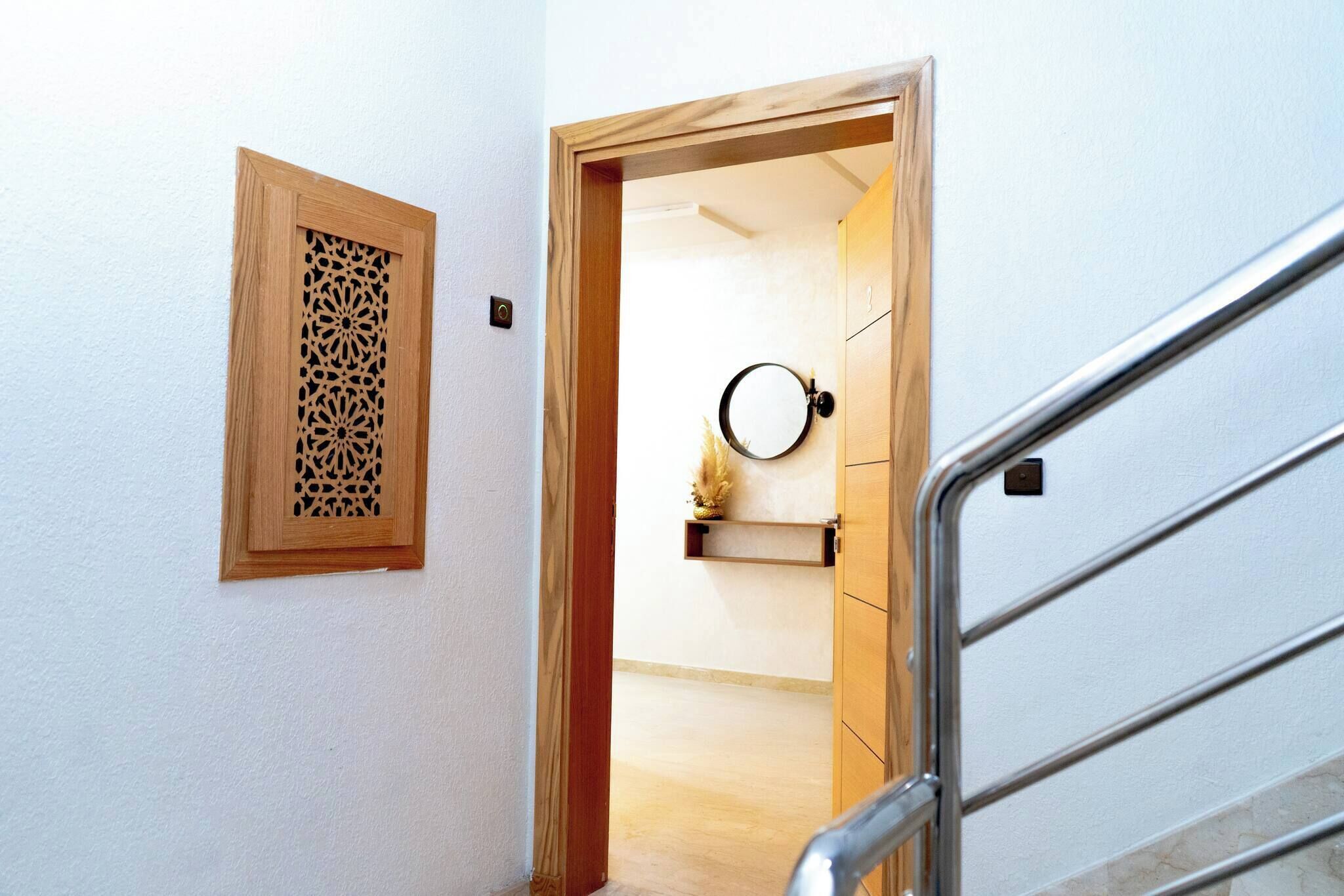 Apartment, 2 Bedrooms, Smoking | Interior