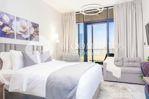 In-room safe, iron/ironing board