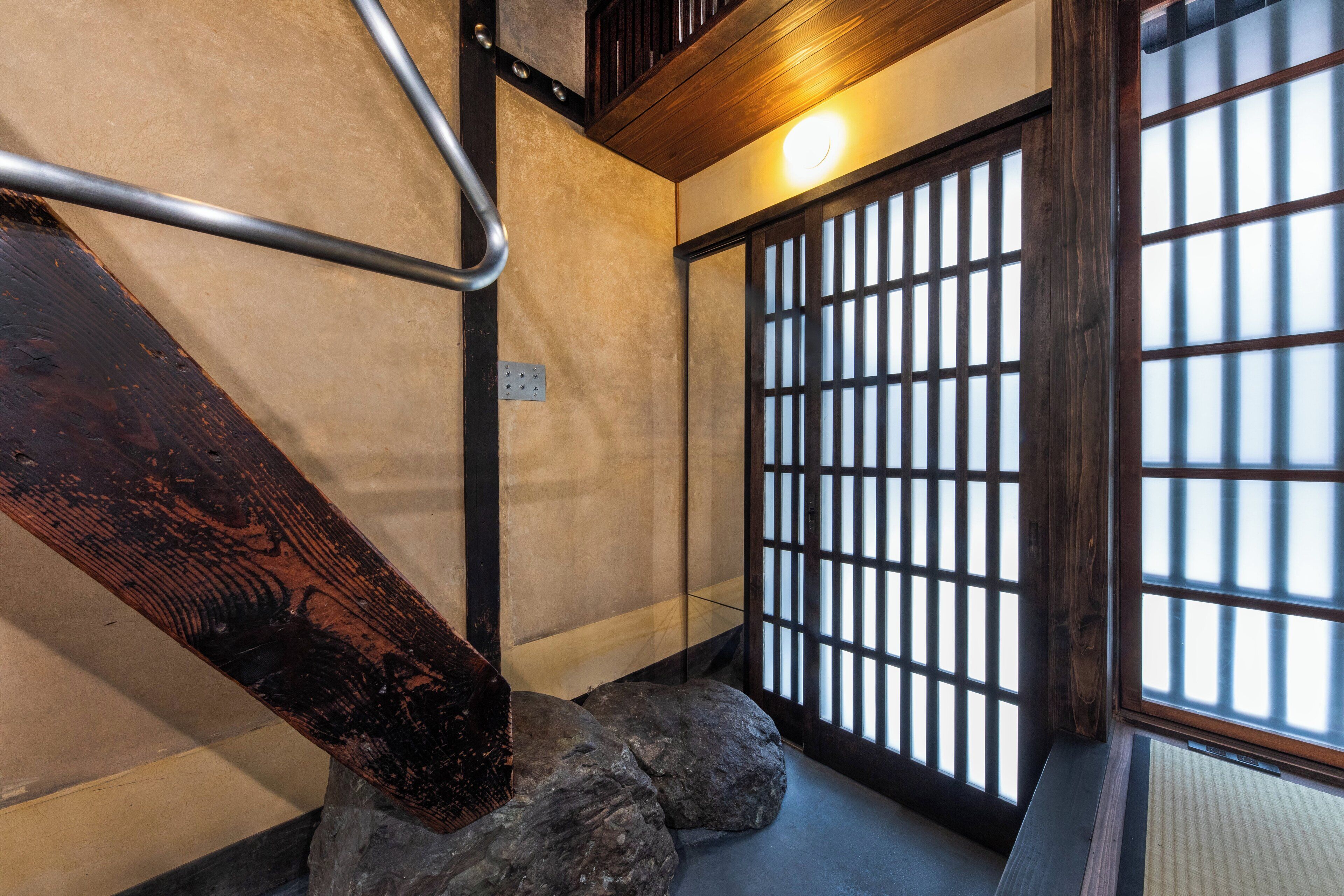 Gallery House, Garden View | Living area