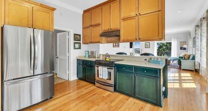 Close to River, In downtown, coffee shop on lower level of building, close to food walking distance