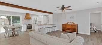 Charming 3BR/2BA home—peaceful country vibes, perfect for relaxing stays!