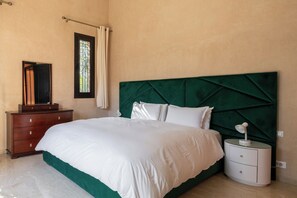 4 camere, ferro/asse da stiro, Wi-Fi, lenzuola