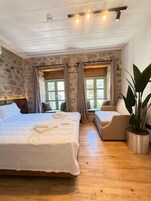 Ropa de cama de alta calidad, wifi gratis y ropa de cama 