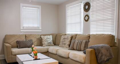 Charming 3-bedroom, 2 bathroom house with WiFi, AC in wonderful Goldsboro.