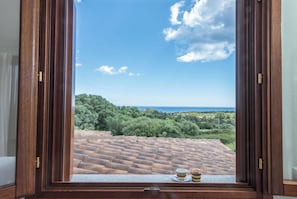 Family Apartment, Multiple Bedrooms, Refrigerator & Microwave (House Sardinia La Dolce Vita) | Interior