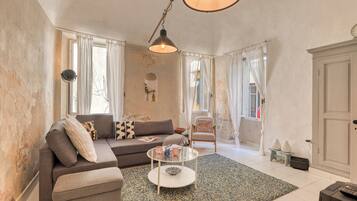 TV 21 pollici con canali via cavo