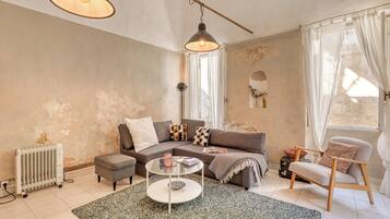 TV 21 pollici con canali via cavo