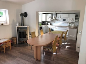 Apartment, 2 Bedrooms, Accessible, Terrace | Dining