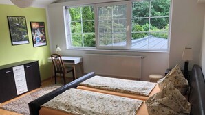 Unclassified image, 2 of 16, button - Charming Family Retreat in Hoyerswerda, Germany (Hoyerswerda)