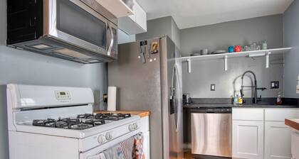 Charming 2-bedroom house in near to all