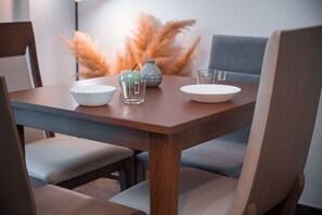 42-inch flat-screen TV with cable channels, TV - Grec Maison Piraeus by GrecCollection (Piraeus)