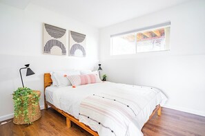 6 Schlafzimmer, Bügeleisen/Bügelbrett, Reisekinderbett, kostenloses WLAN