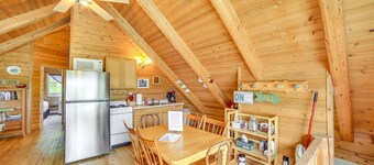 UP Badger Lodge BnB-Loft Family