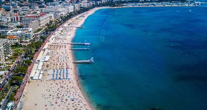 MAISON DE VILLE Ă 5 MN Ă PIED DE LA CROISETTE DE CANNES