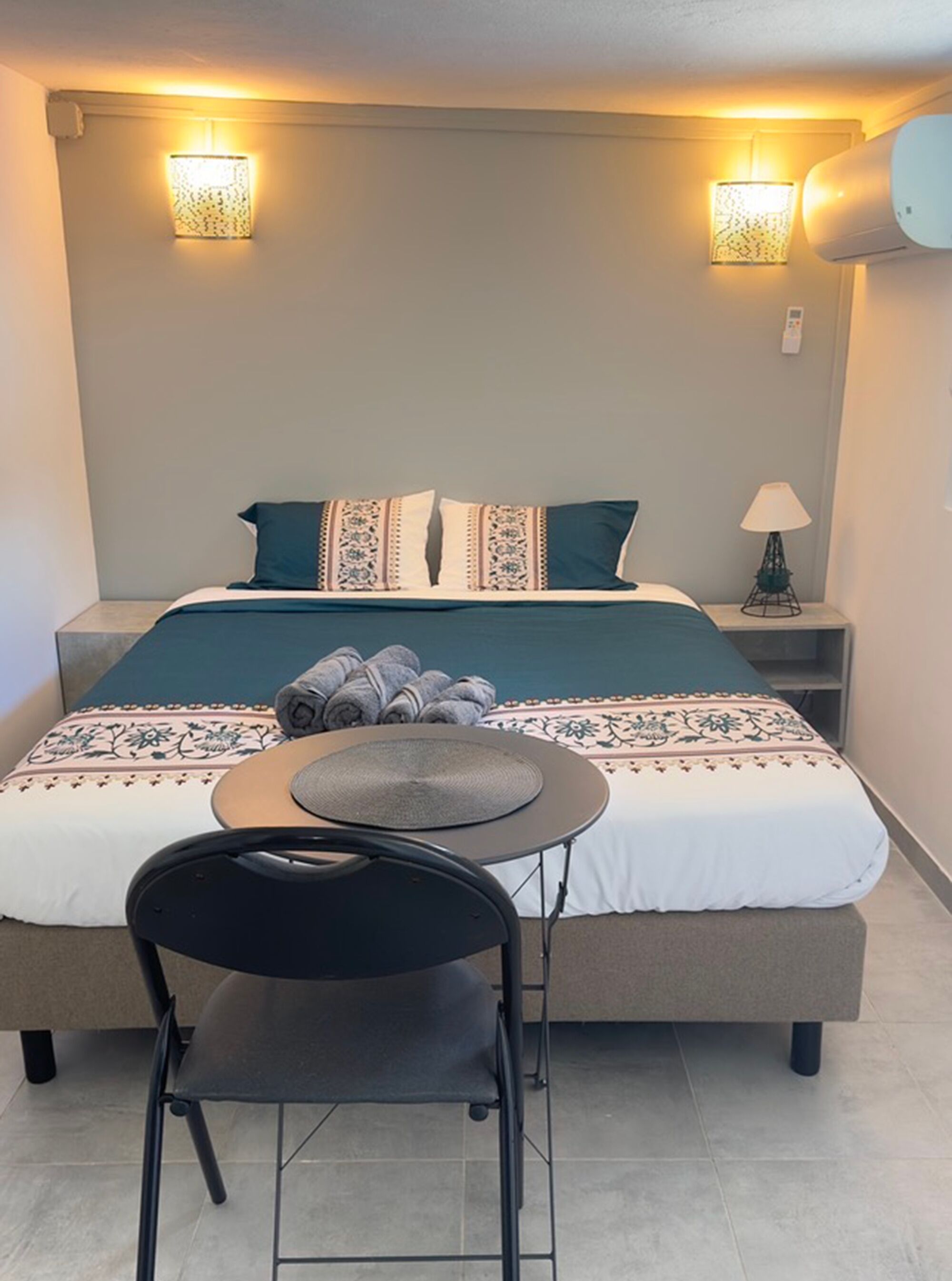 4 camere, ferro/asse da stiro, Wi-Fi, lenzuola