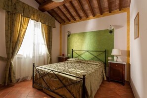1 quarto, roupa de cama