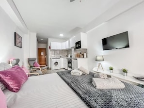 Apartment, Multiple Bedrooms, Smoking, Balcony | Room amenity - Reformed Studio Apartment in Central Nerja 3K (Nerja)
