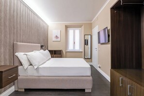 Deluxe Single Room | In-room safe, desk, iron/ironing board, free WiFi - Maison dei Greci (Rome)