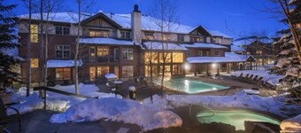 Grand Timber Lodge 1 Bedroom Ski In, Ski Out Condo