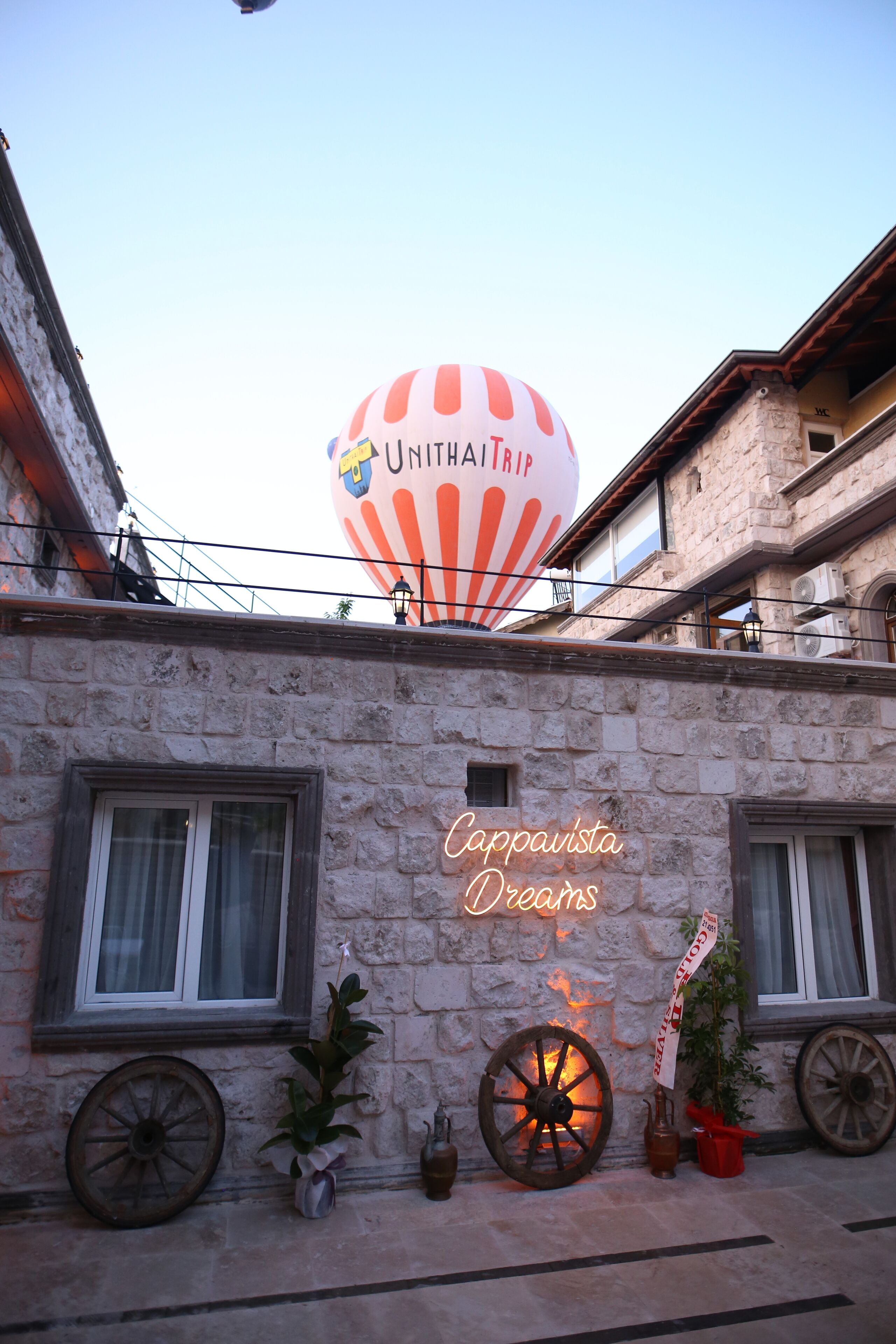 Photo - Capavista Cave House