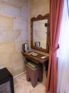 Rom – deluxe, byutsikt | Sengetøy i egyptisk bomull og sengetøy av topp kvalitet