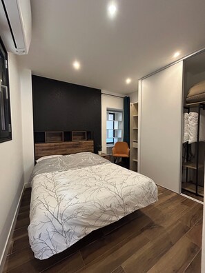 1 bedroom, desk, iron/ironing board, travel cot