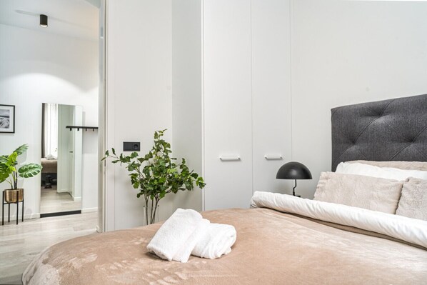 2 chambres, bureau, fer et planche à repasser, Wi-Fi gratuit