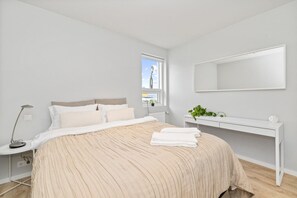 2 chambres, fer et planche Ă repasser, Wi-Fi gratuit, draps fournis