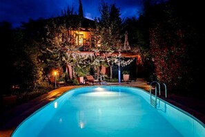 Udendørs pool
