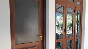 Colchones con efecto memoria, wifi gratis y ropa de cama