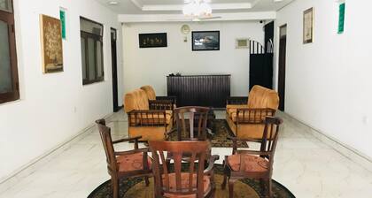 Hotel Ameliya