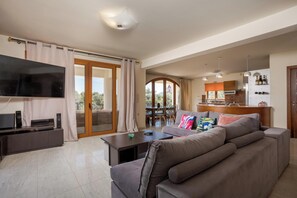 Interior - Zen Maisonette Retreat (Chania)